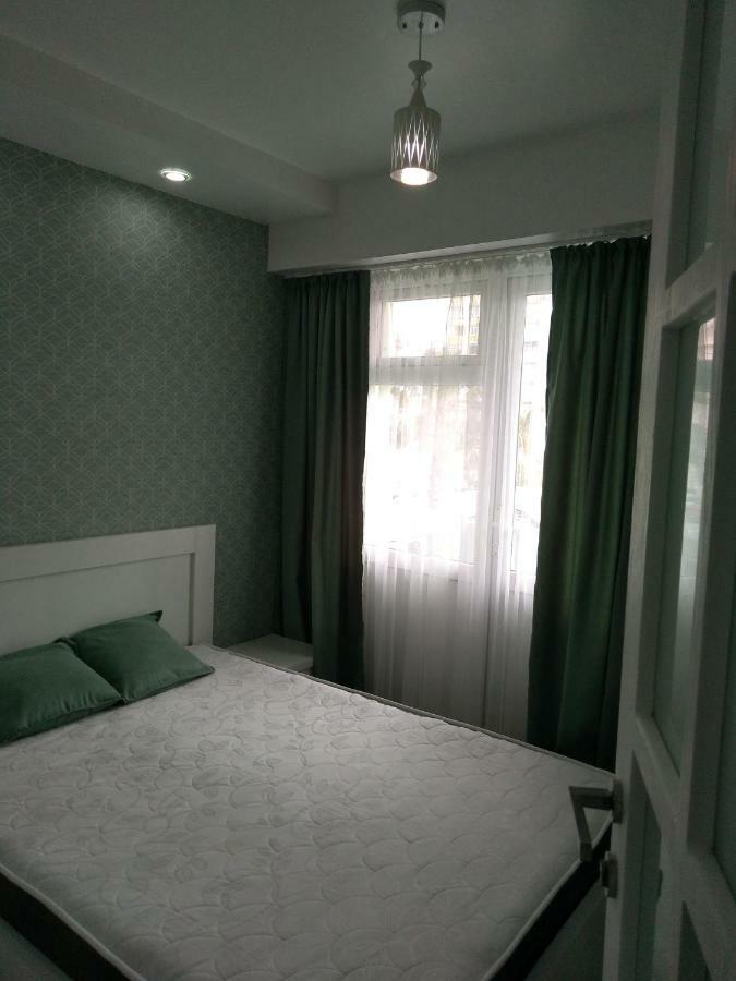 Apartment Eteri 巴统 外观 照片