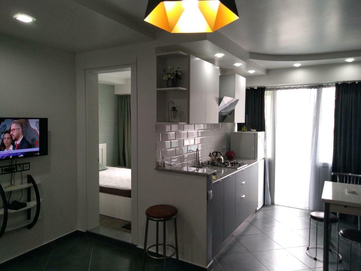Apartment Eteri 巴统 外观 照片